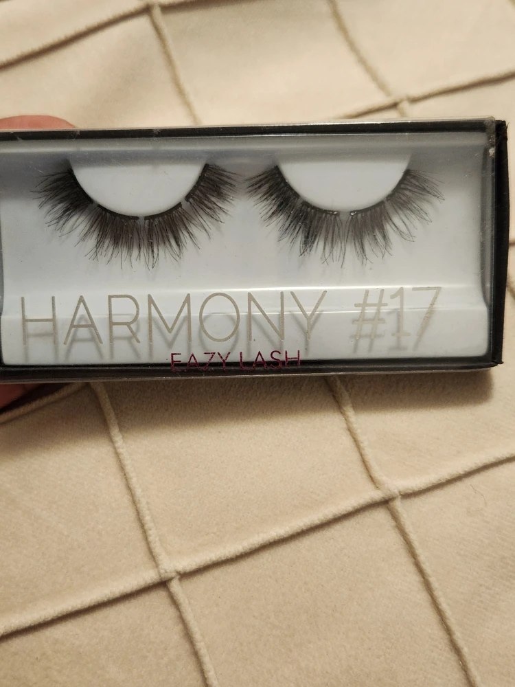 Brand New Huda Beauty Harmony #17 Eazy Lash - photo 2