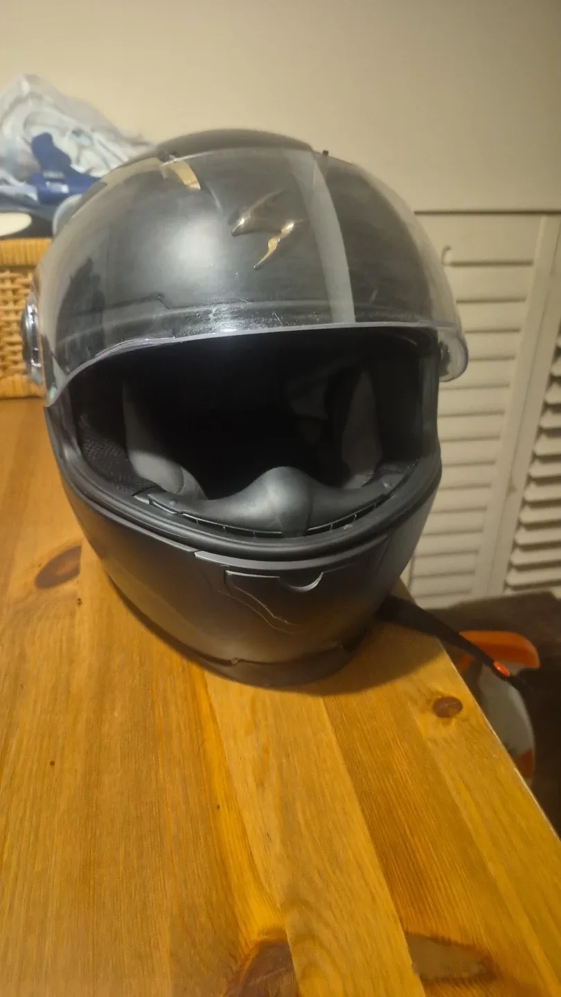 Black and Gold Electric Motorcycle image indicator(8)