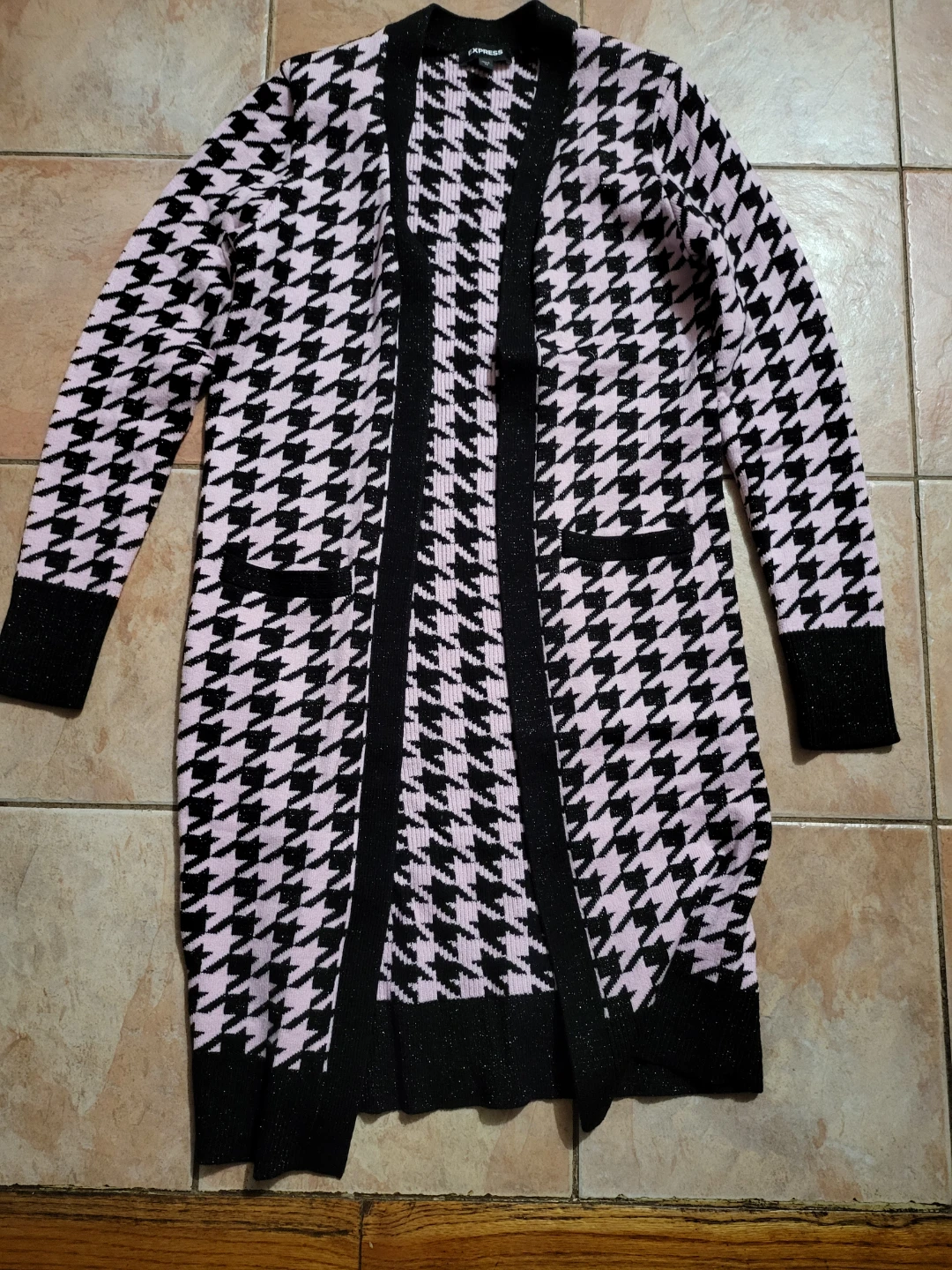 Like New express sweater xs