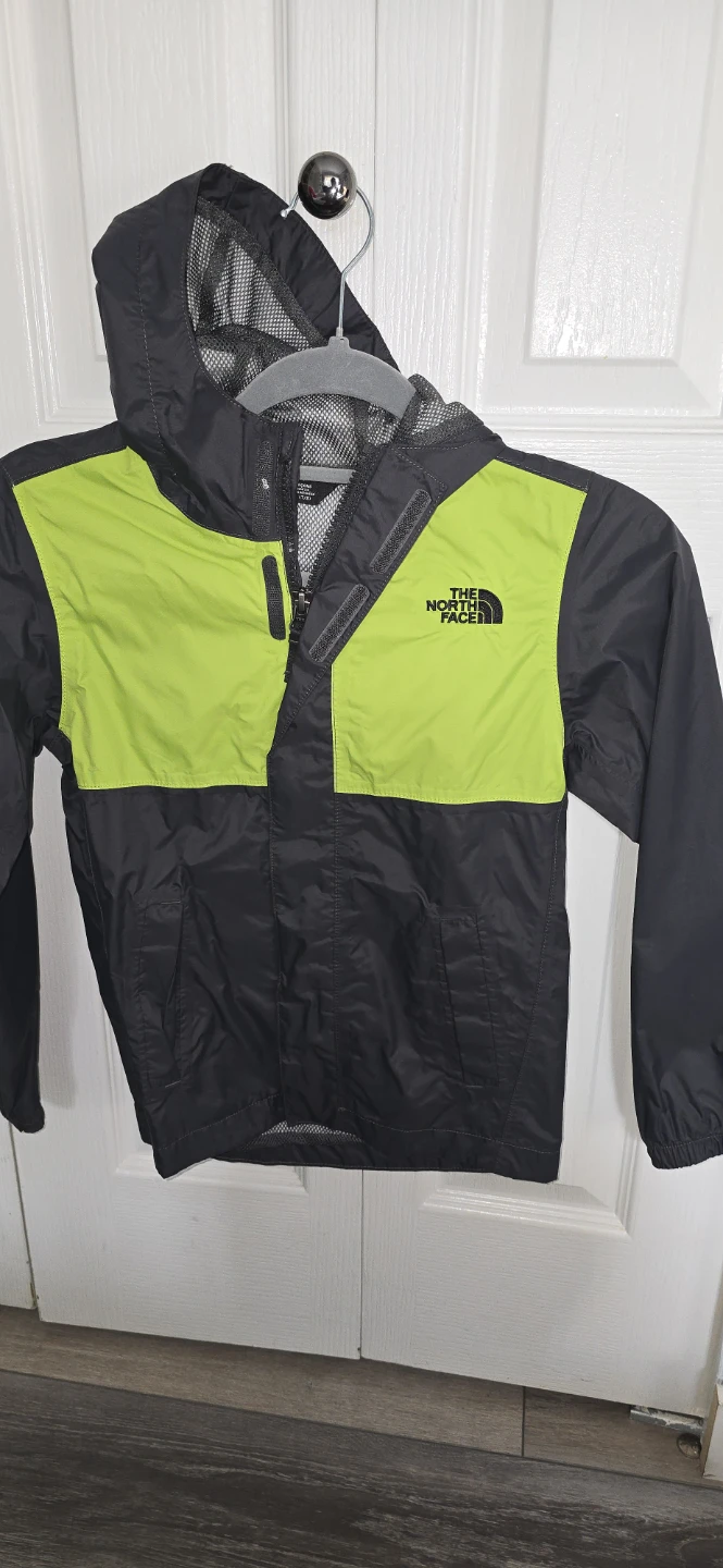 The North Face Boys' Rain Jacket - Size S (7/8)