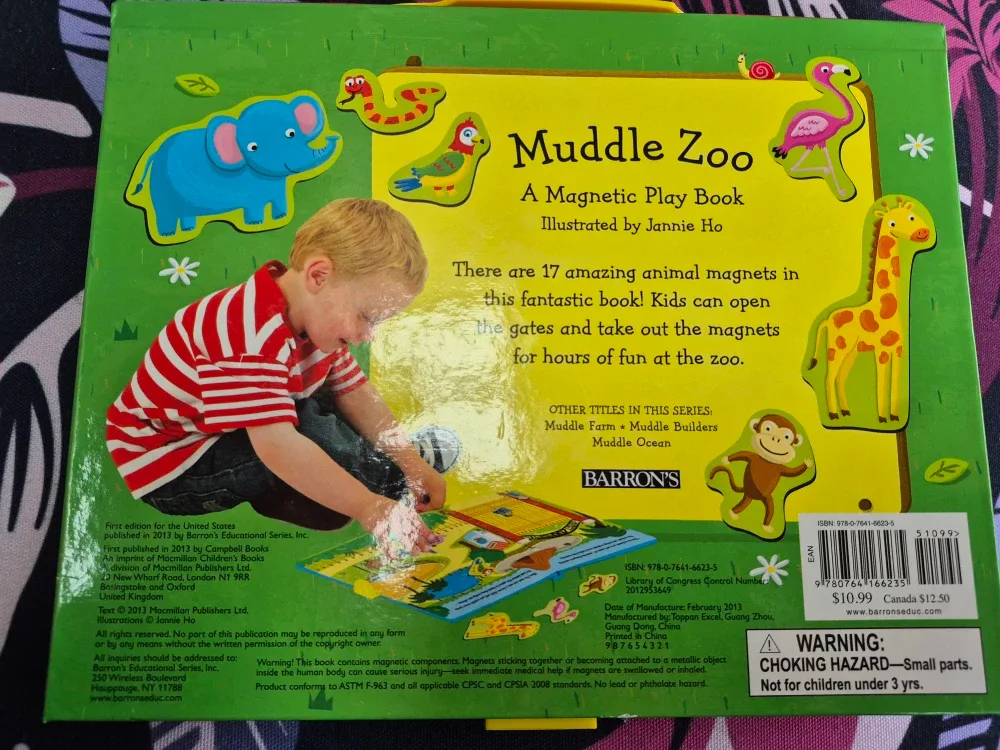 Barron's Muddle Zoo Magnetic Play Book image indicator(2)