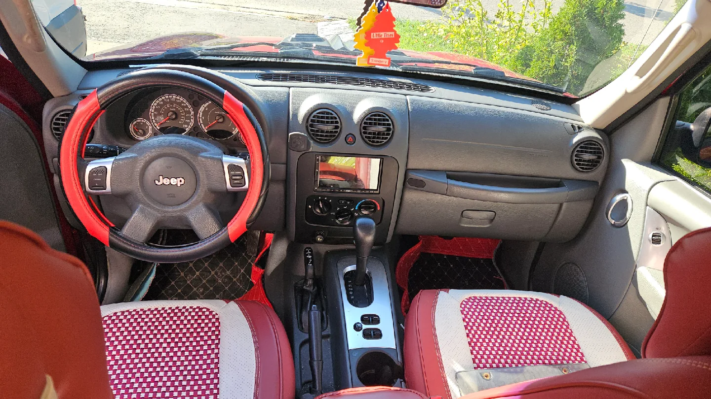 2007 jeep liberty limited edition 3.7L image indicator(2)