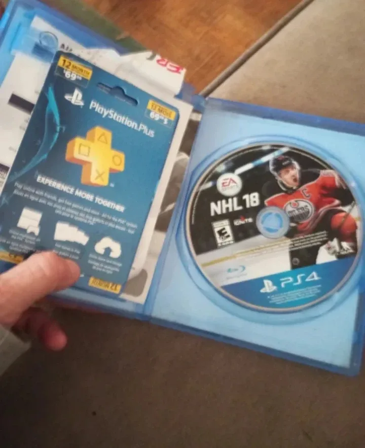 NHL 18 for PS4 image indicator(2)