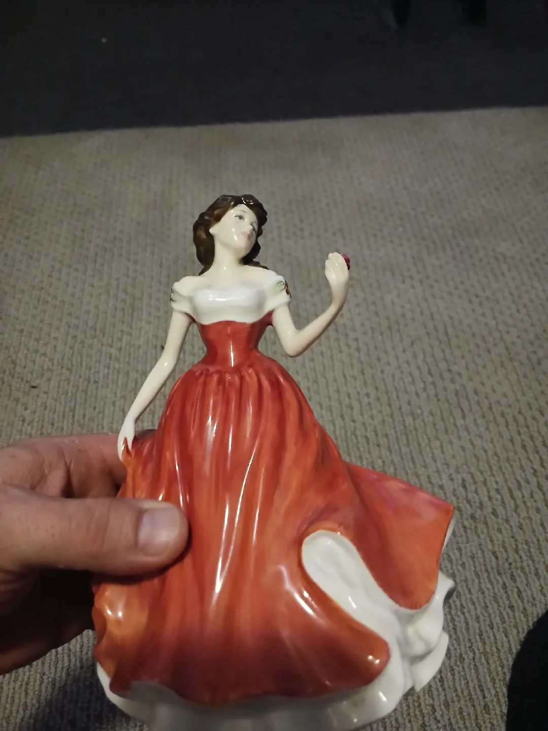 Royal Doulton Marianne HN 4153 Figurine image indicator(3)