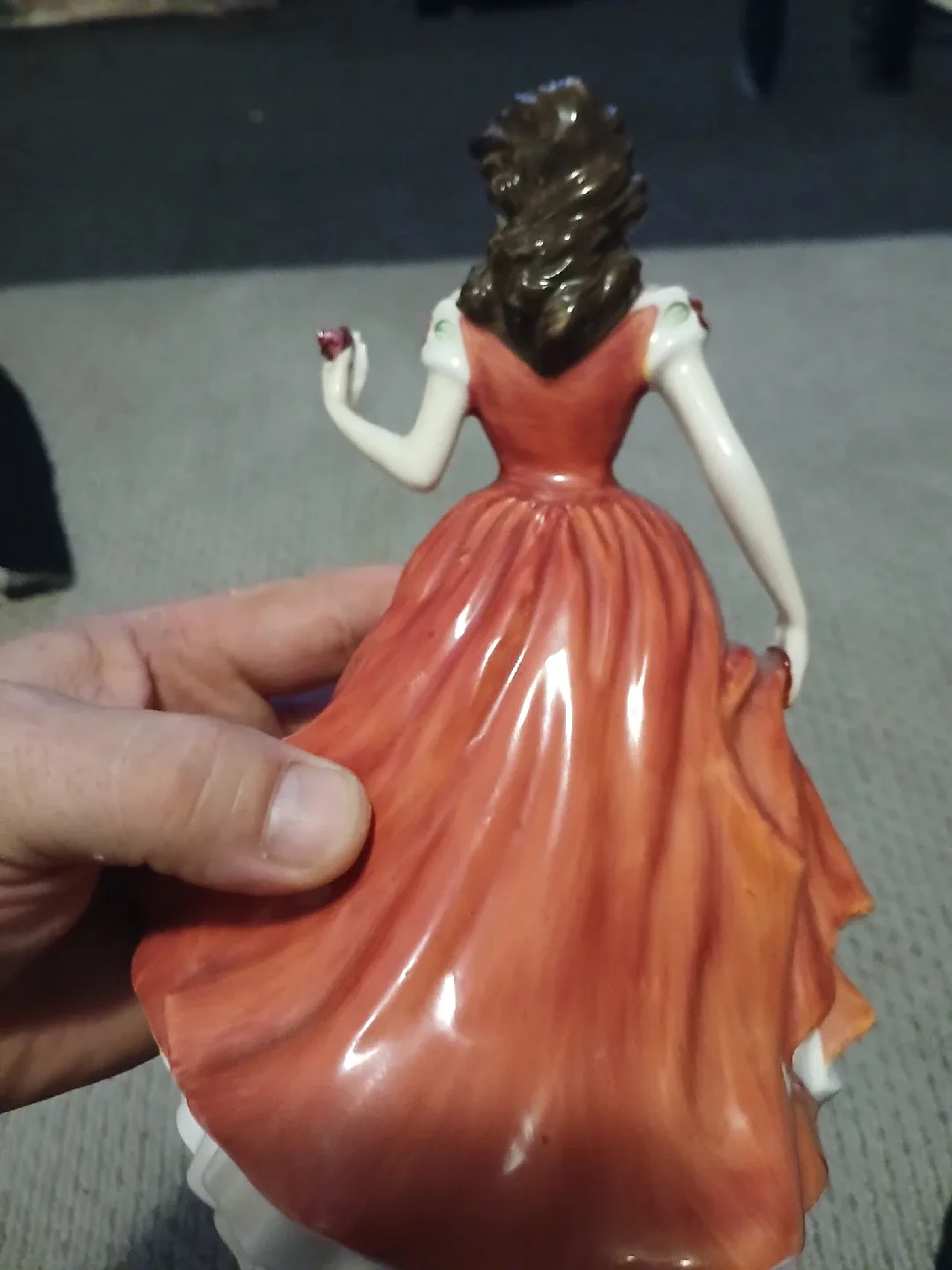 Royal Doulton Marianne HN 4153 Figurine image indicator(4)