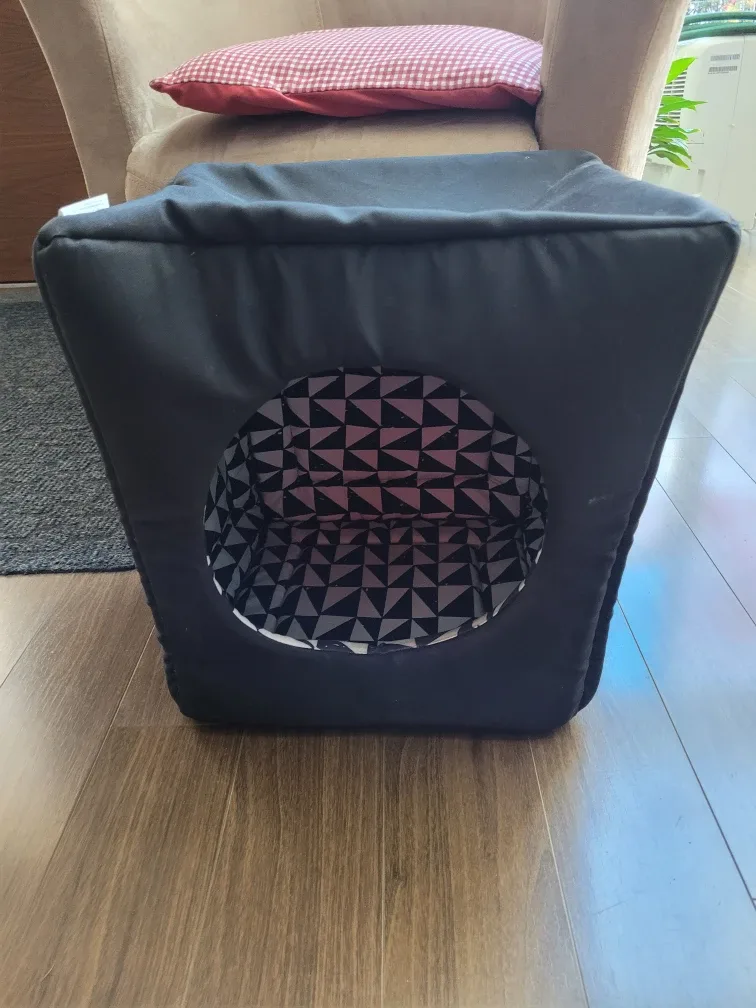 Black Cat Bed Cube