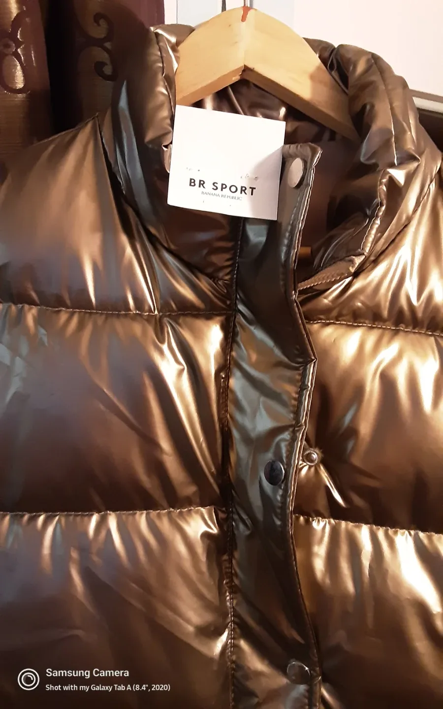 Metallic Gold Puffer Vest, lightweight & worm and very soft image indicator(2)