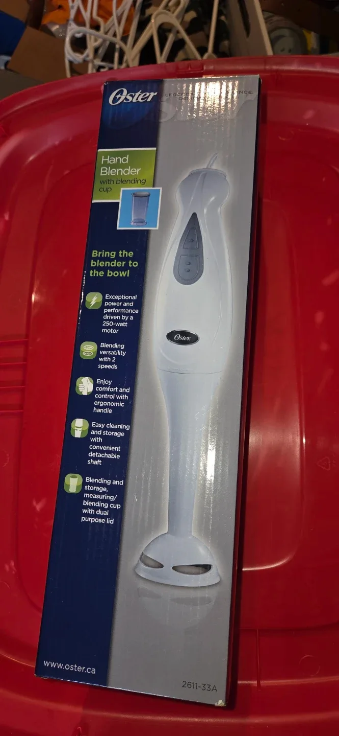 Oster Hand Blender with Blending Cup - New