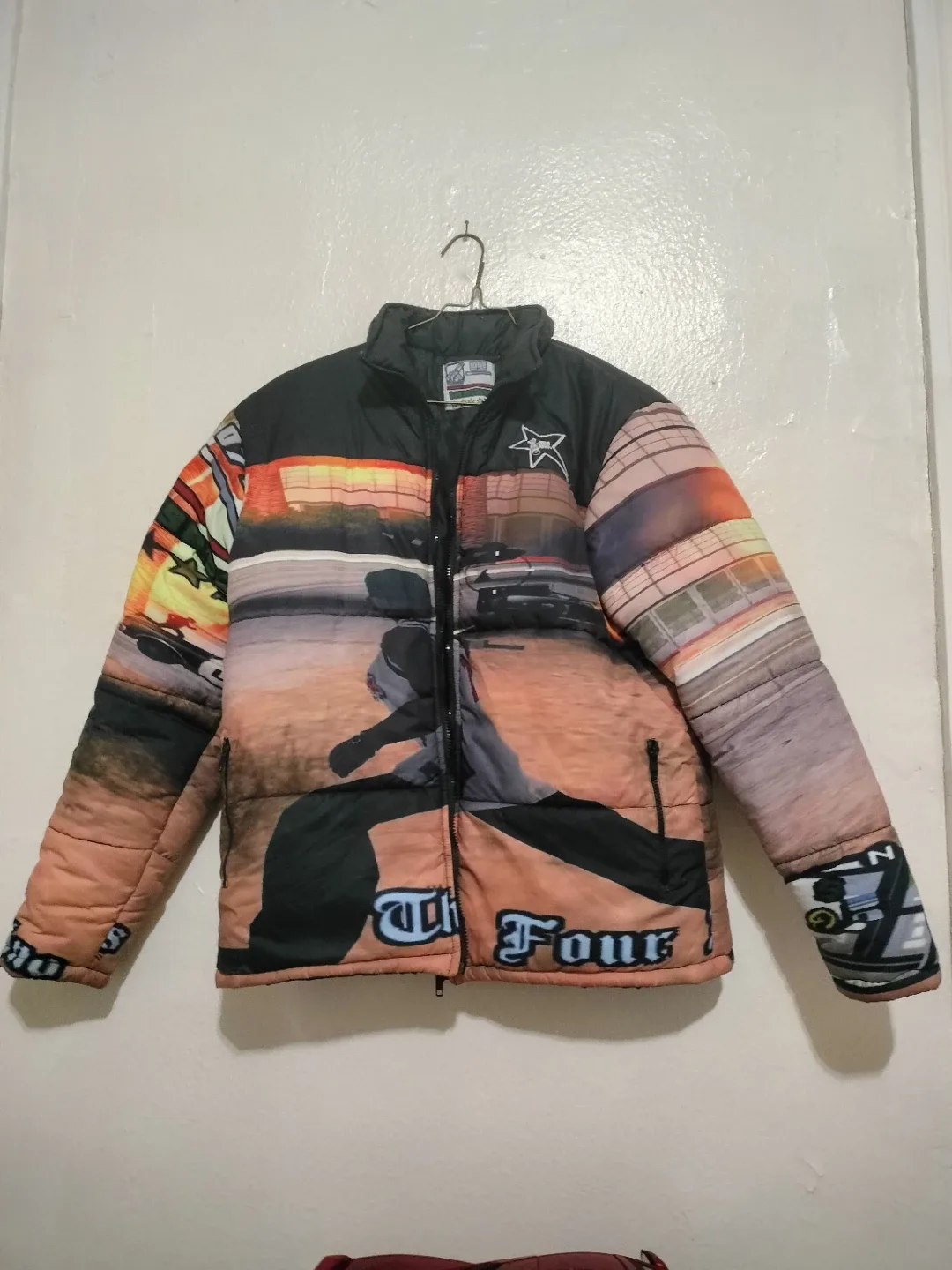 Lone Puffer Jacket image indicator(2)