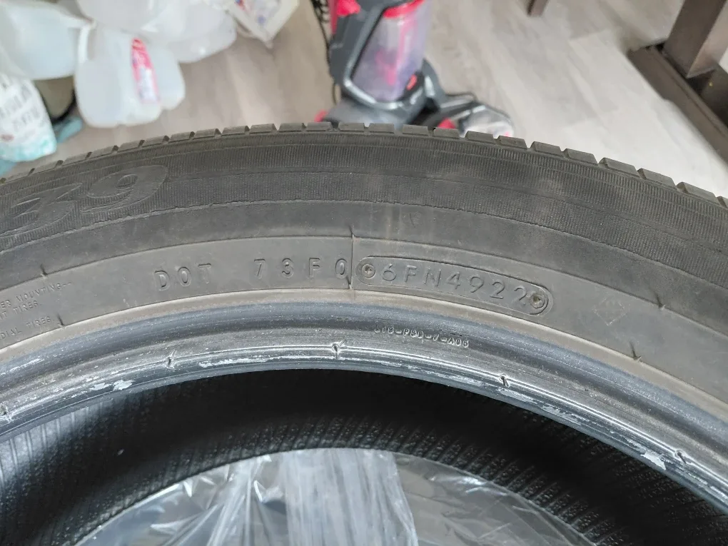 All Season Tires 235/55R19 for Sale image indicator(2)