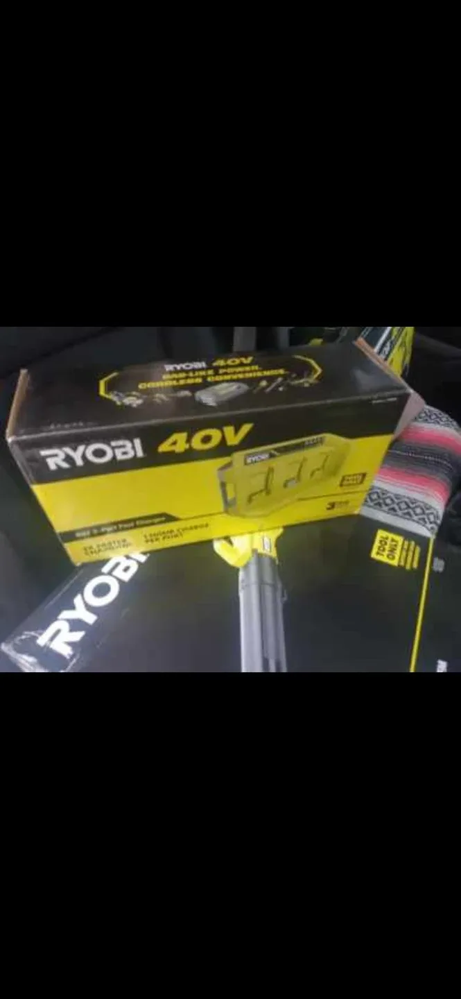 Ryobi 40V Cordless Hedge Trimmer & Chainsaw Kit image indicator(4)