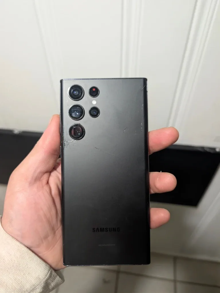 Galaxy S22 Ultra Unlocked  128gb