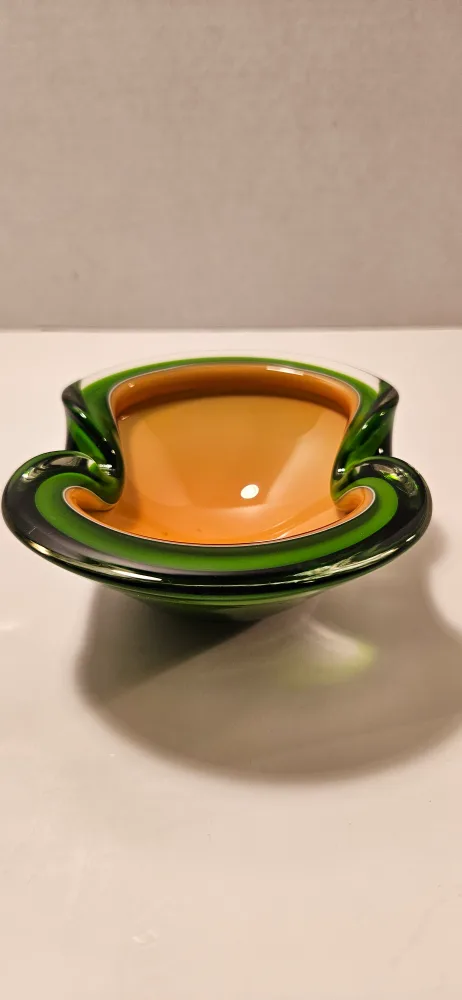 Green & Amber Glass Ashtray image indicator(4)