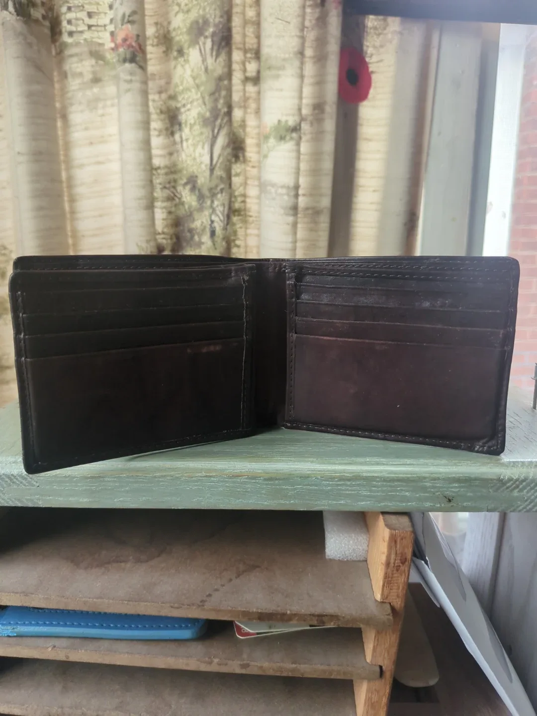 Swiss Gear Brown Leather Wallet with Box image indicator(3)