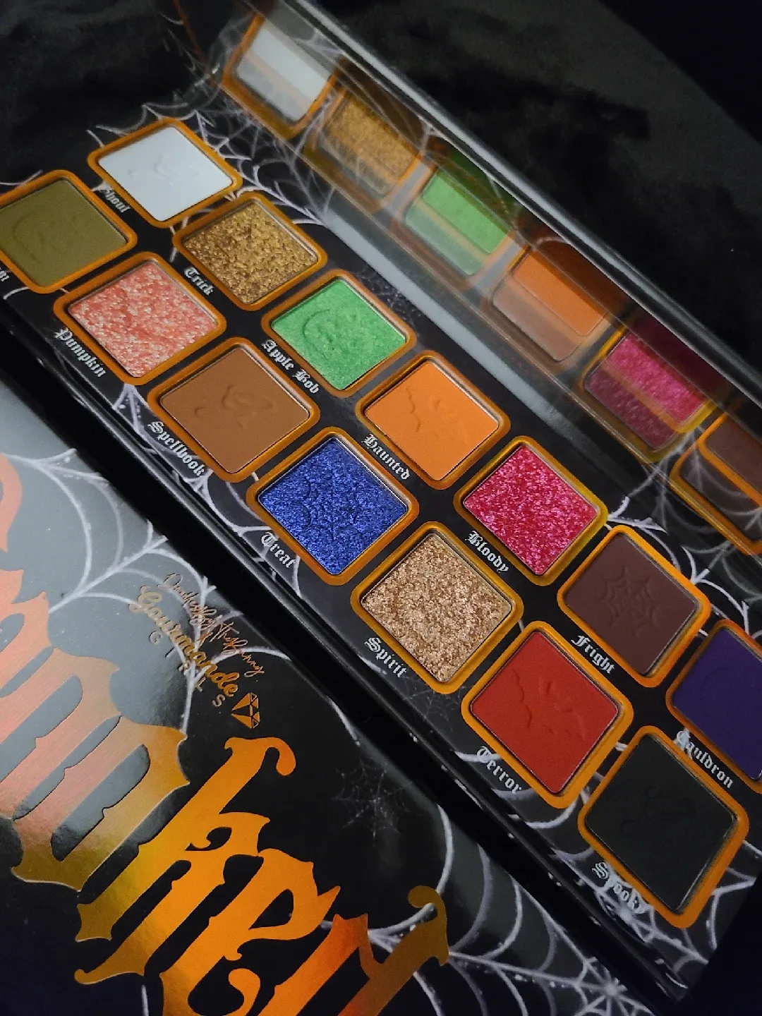Gourmande Girls Spooked Eyeshadow Palette thumbnail