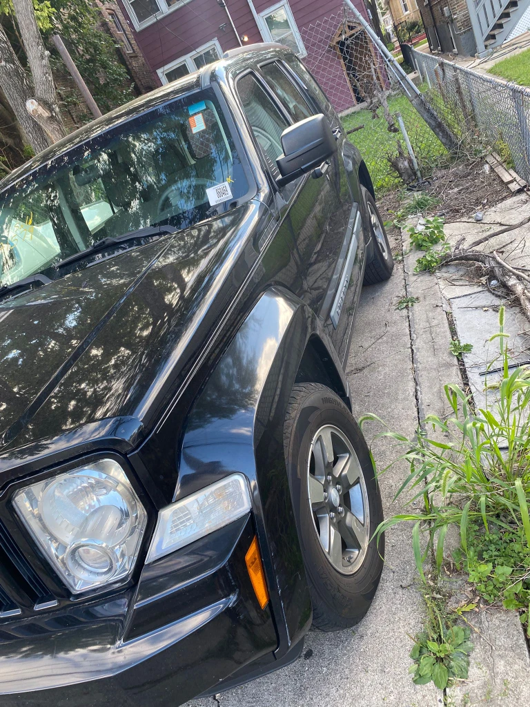 2008 jeep liverty