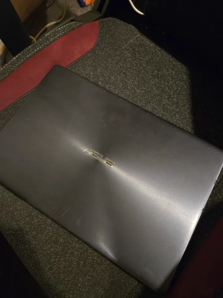 ASUS X510U Laptop image indicator(2)