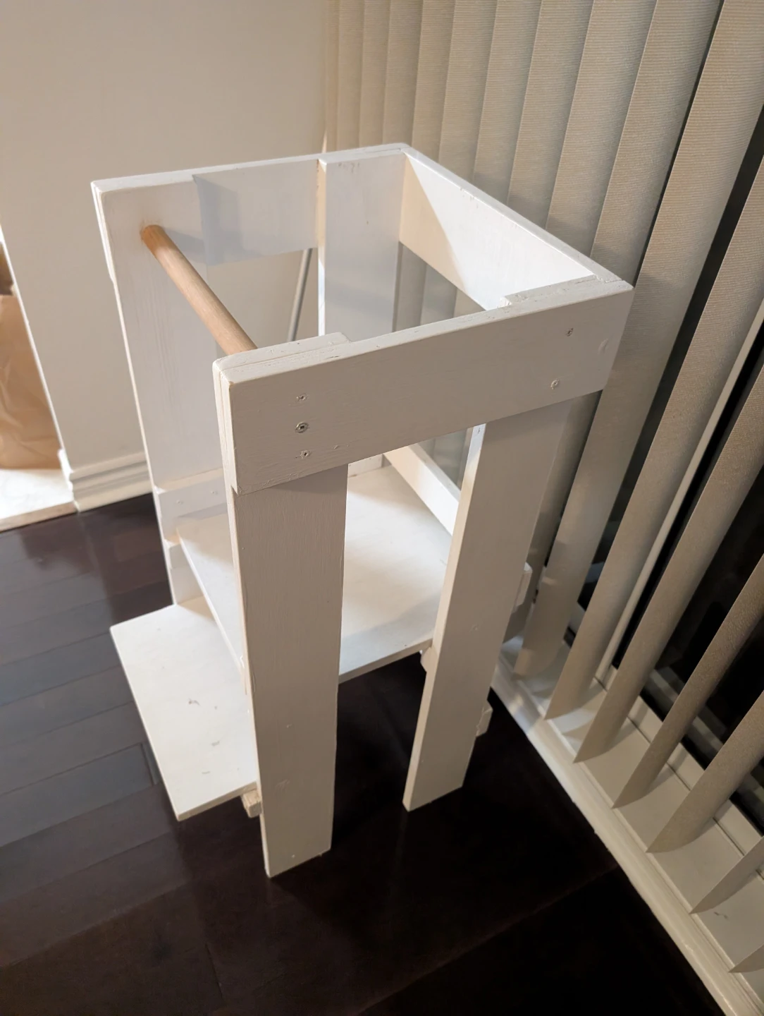 White Wooden Kids Learning Tower - photo 2