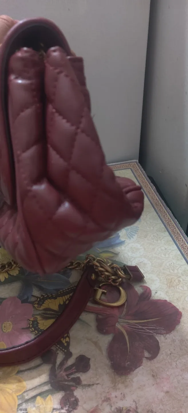 Guess Quilted Burgundy Shoulder/Cross Shoulder Bag image indicator(9)