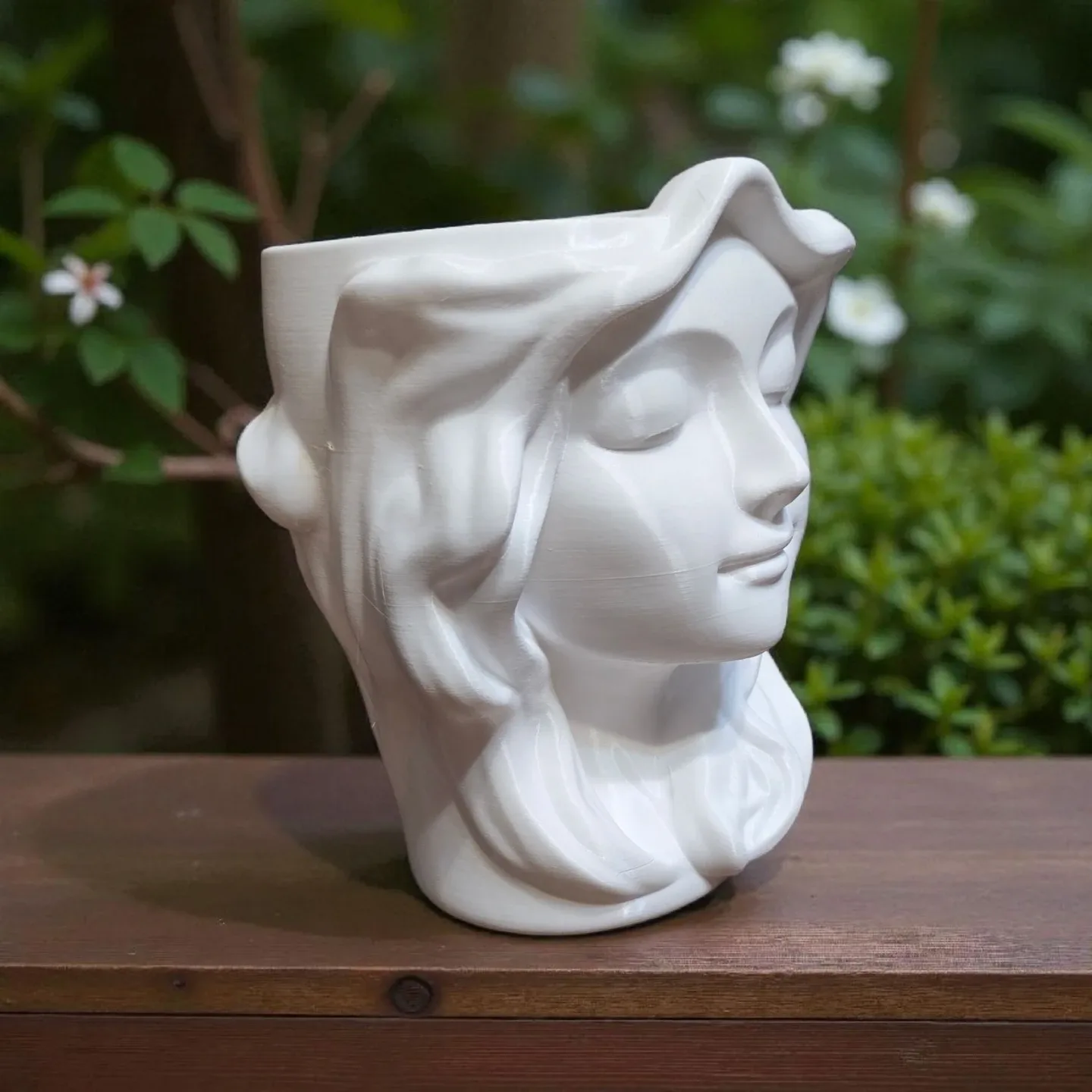 White Head Planter image indicator(2)