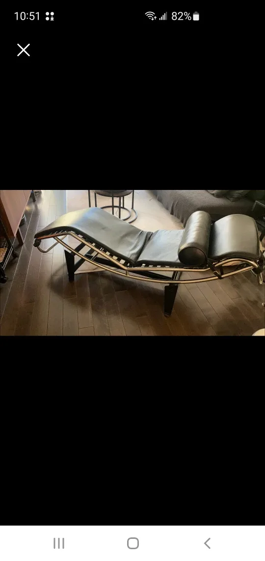 Le Corbusier Chaise Lounge Chair - Black