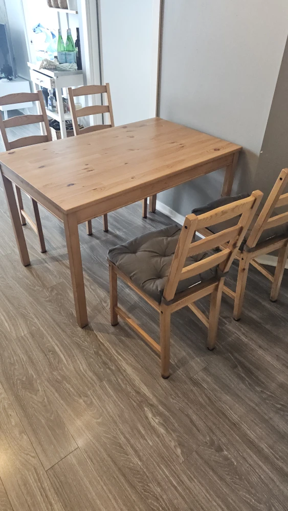 Dining Table with 4 Chairs - photo 2