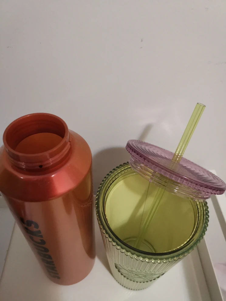New Starbucks Water Bottle & Cup Set - photo 2