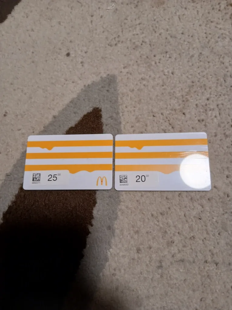 30 FOR LOT McDonald's $25 & $20 Giftcards thumbnail