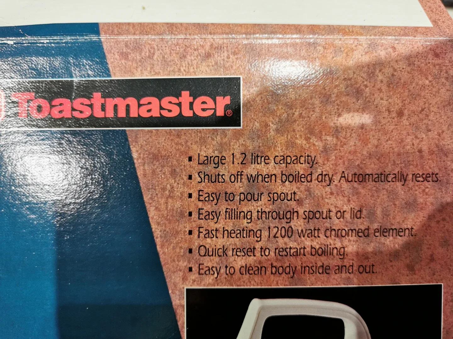 Toastmaster Electric Kettle - White, 1.2 Litre image indicator(2)