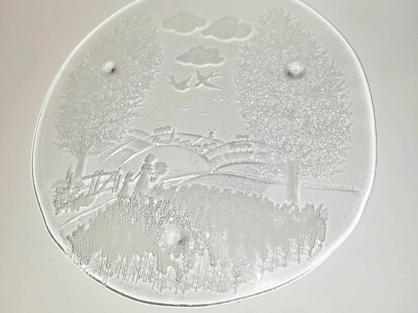 14" Clear Glass Serving Platter- Countryside Scene