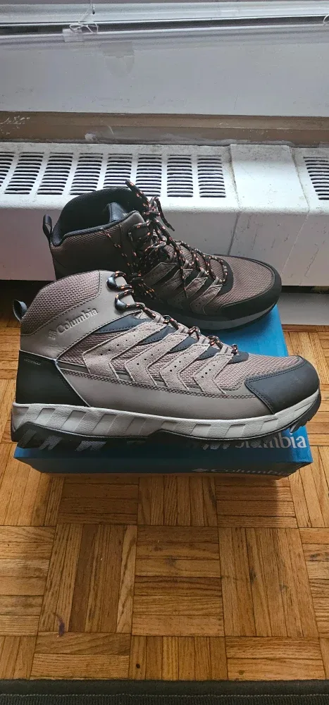 Columbia Strata Trail Mid WP Hiking Boots - Men's Size 14