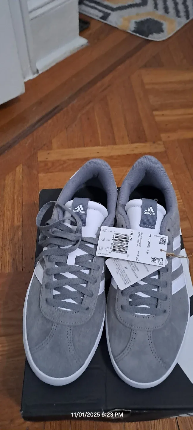 Adidas Sneakers image indicator(4)