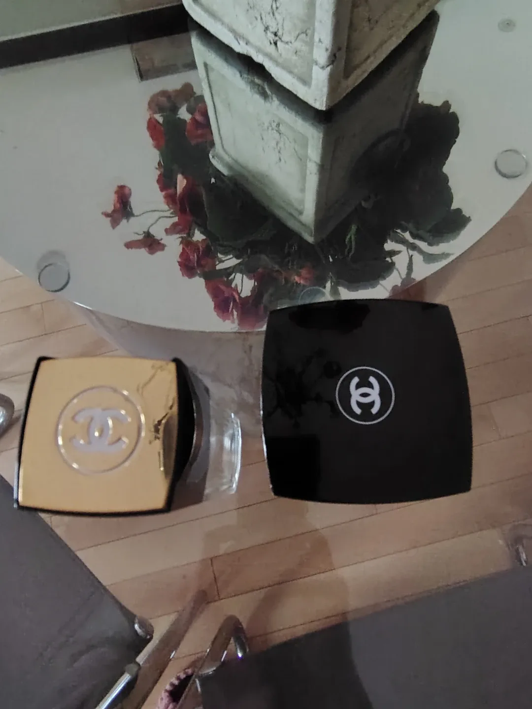 ✨ Collectible Chanel No. 5 Paris Glass Containers Mint Condition image indicator(3)