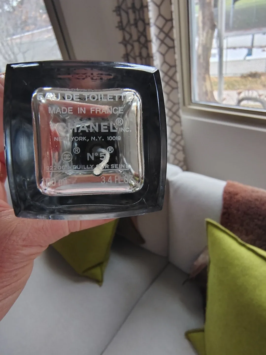 ✨ Collectible Chanel No. 5 Paris Glass Containers Mint Condition image indicator(5)