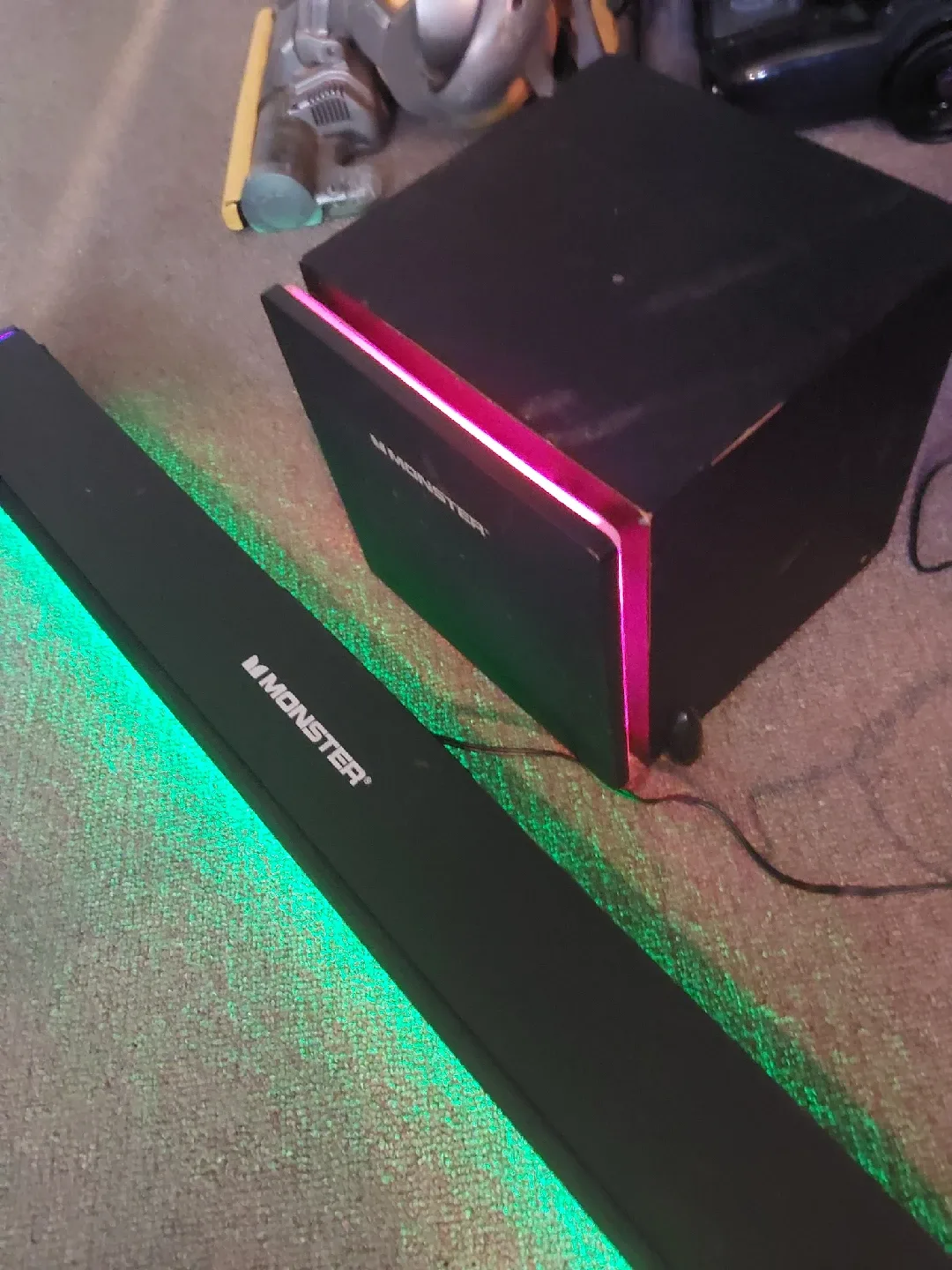 Monster Soundbar and Subwoofer image indicator(4)