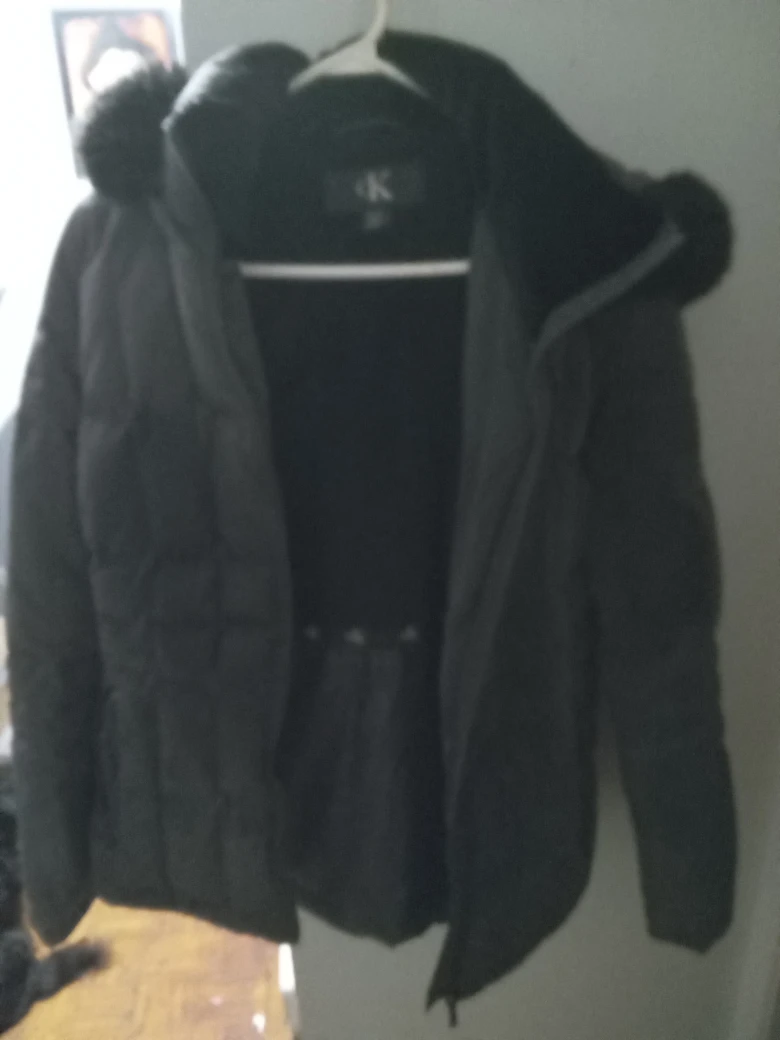 Calvin Klein Puffer Jacket - Size M - photo 3