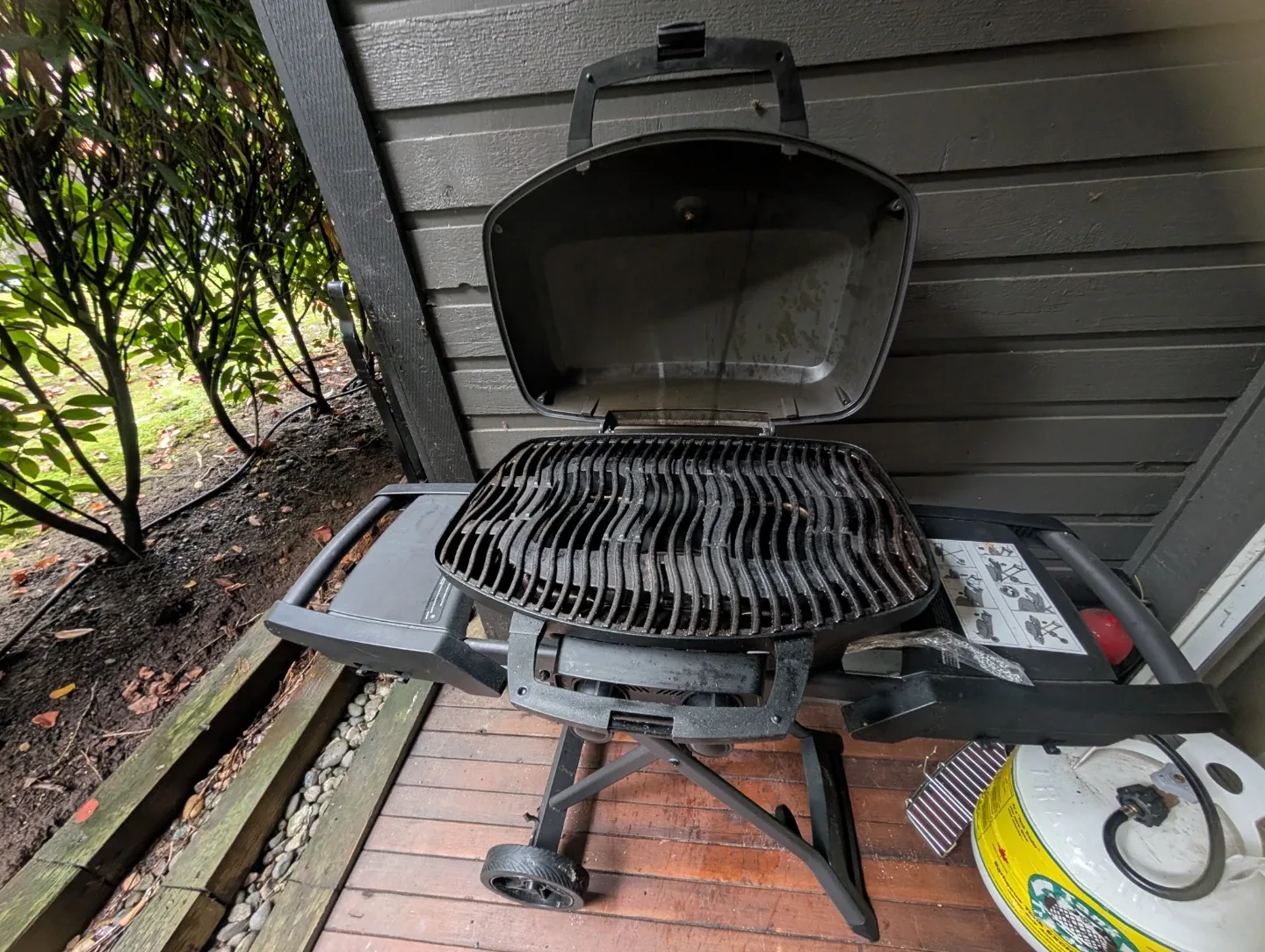 Napoleon Travel Pro Phantom Edition - Like New (Used 2x!) 🥕 image indicator(6)