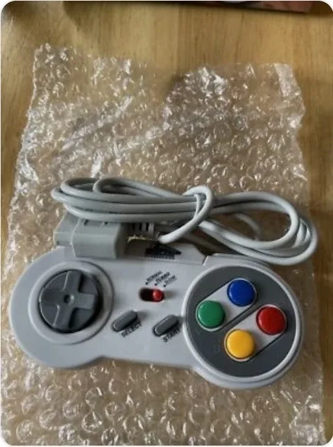 Recoton SNES Controller - Like New image indicator(2)