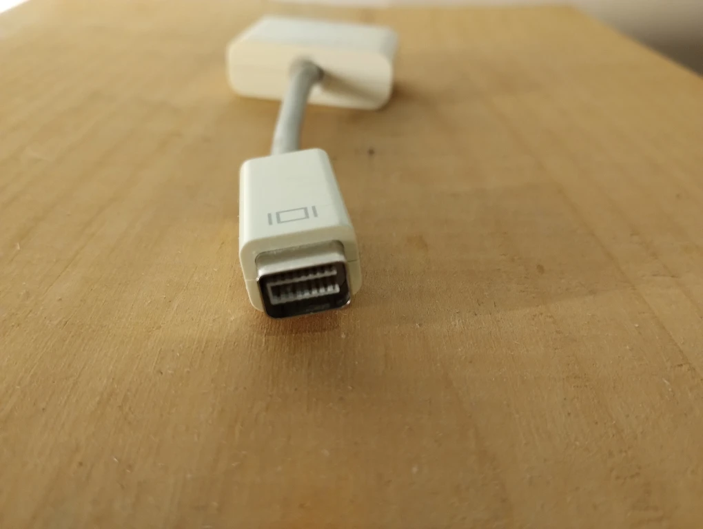 Apple Mini DisplayPort to DVI Adapter - photo 3