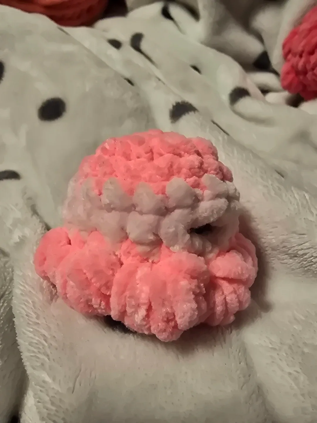 Handmade Pink Crochet Octopus Squishy image indicator(2)