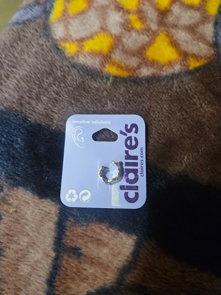 Claire's Ear Cuff - New