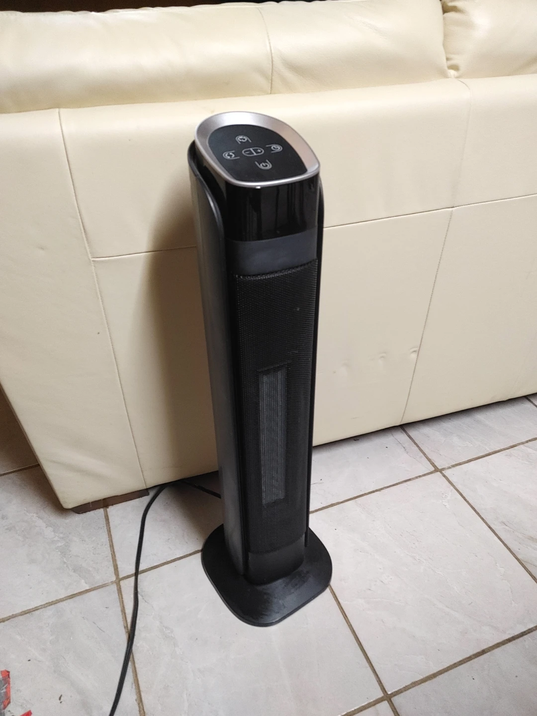 30" Oscillating Digital Ceramic Tower Heater - photo 2