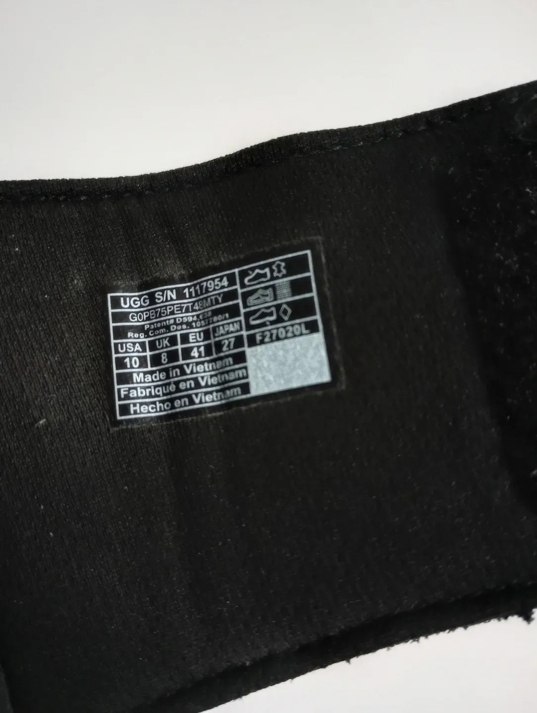 UGG Sandals image indicator(4)