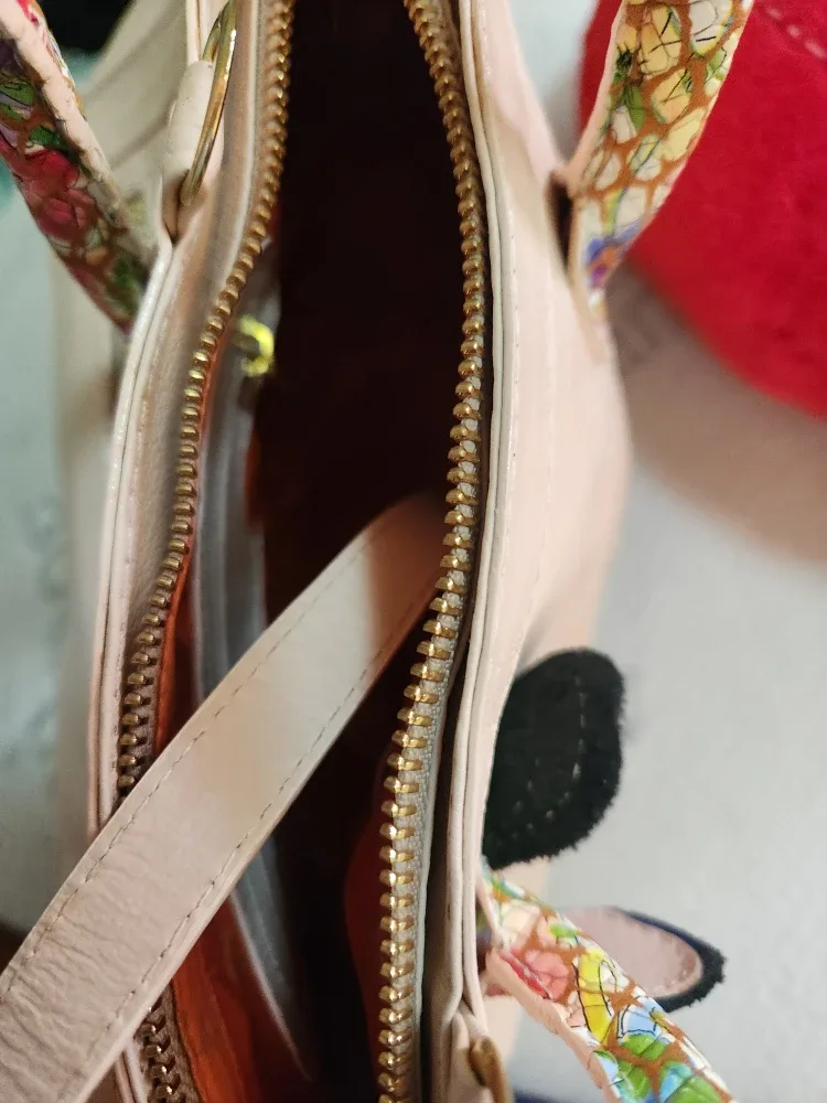 SLUK Pink Leather Floral Handle Handbag