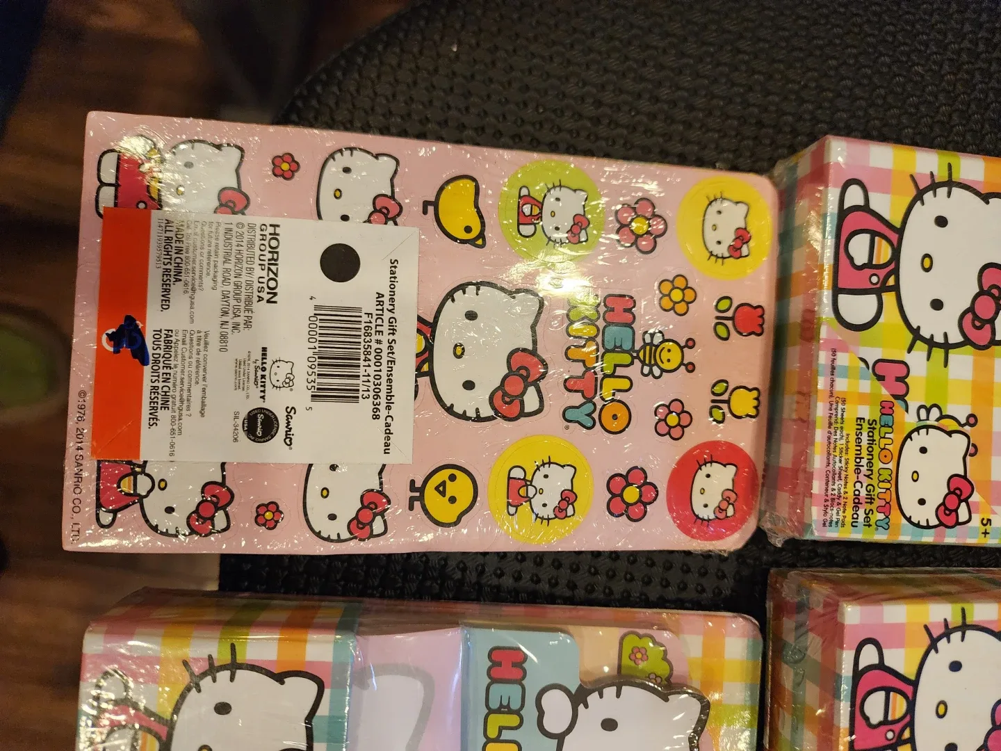New Hello Kitty Stationery Gift Set image indicator(2)