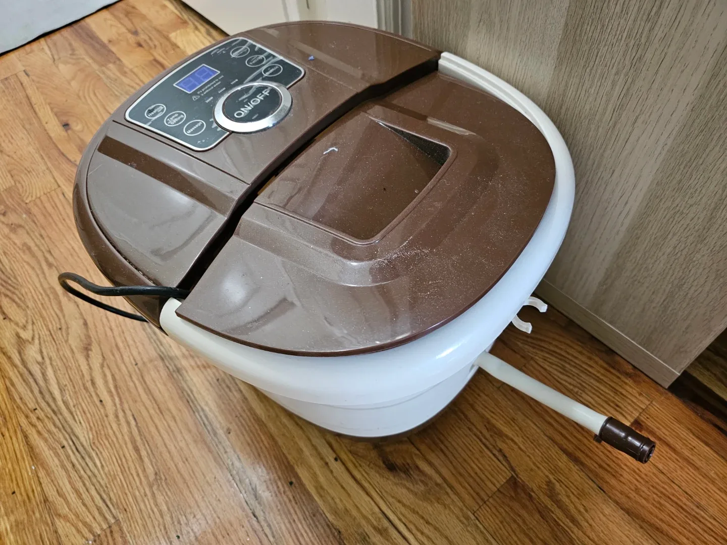 ACEVIVI Foot Spa Bath Massager - Like New! image indicator(9)