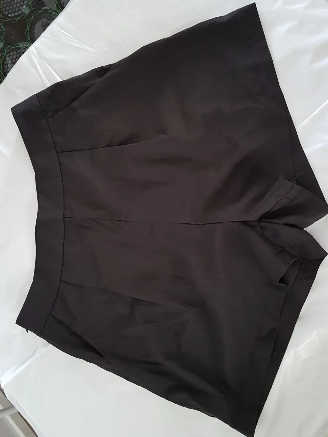 Shein Women's Black Shorts - Size S image indicator(2)