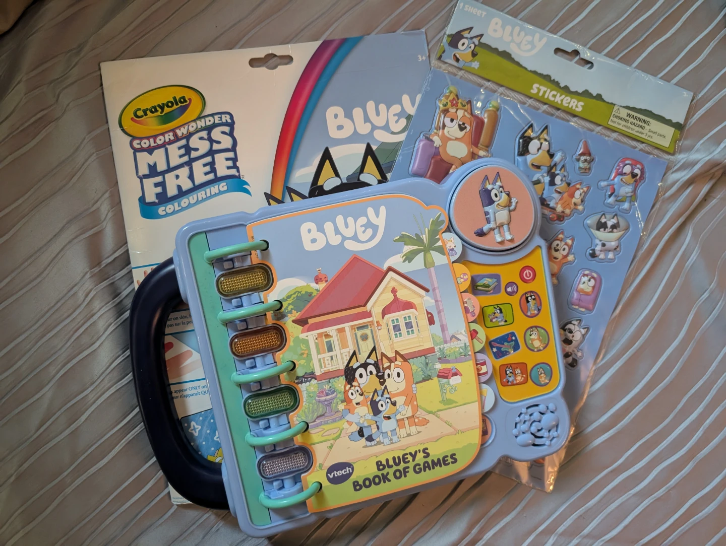Bluey Bundle! VTech Book of Games + Crayola!