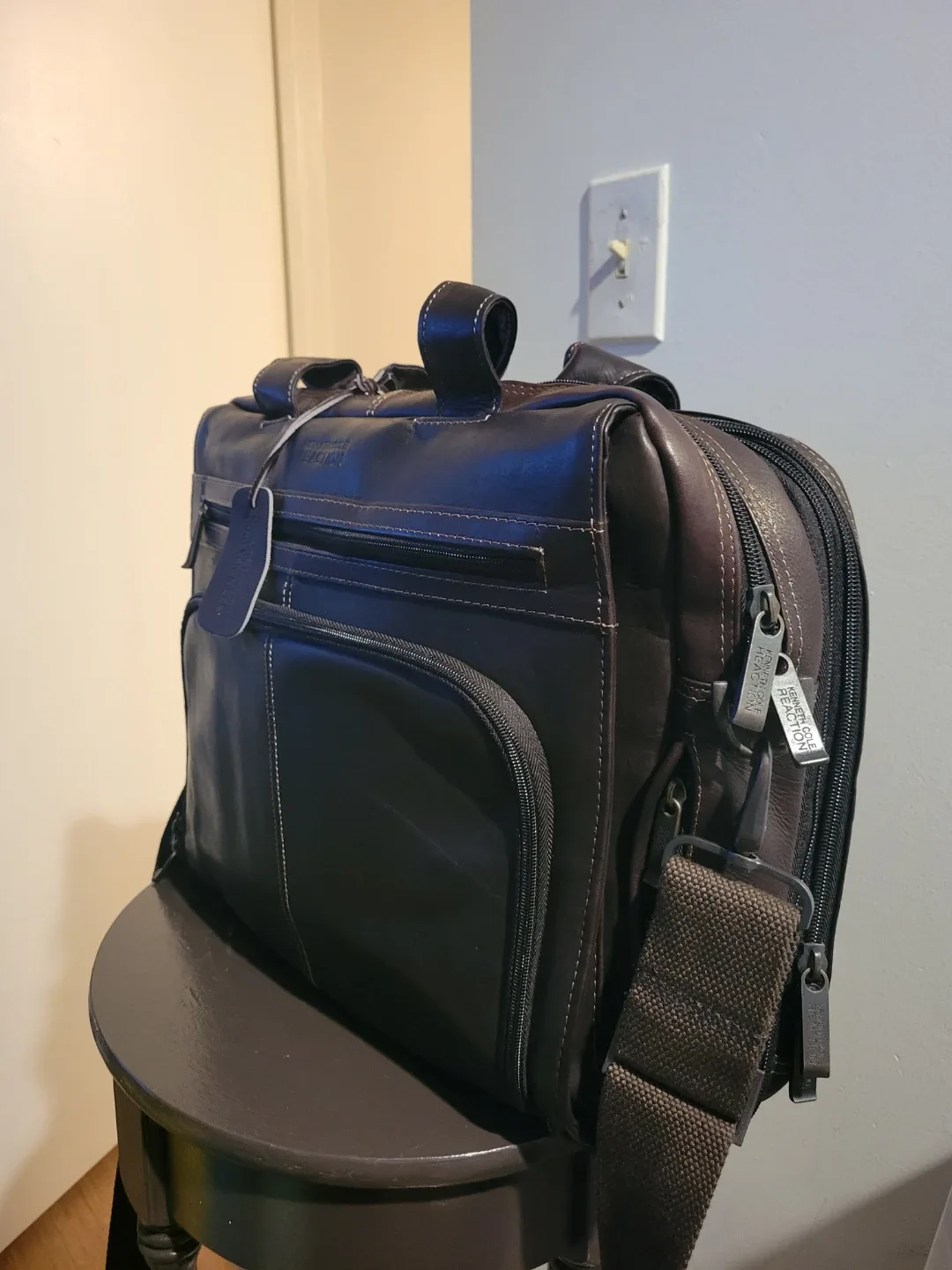 Kenneth Cole Reaction Leather Briefcase image indicator(7)