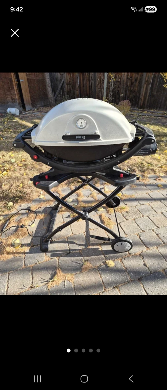 Weber Q 220 BBQ Grill